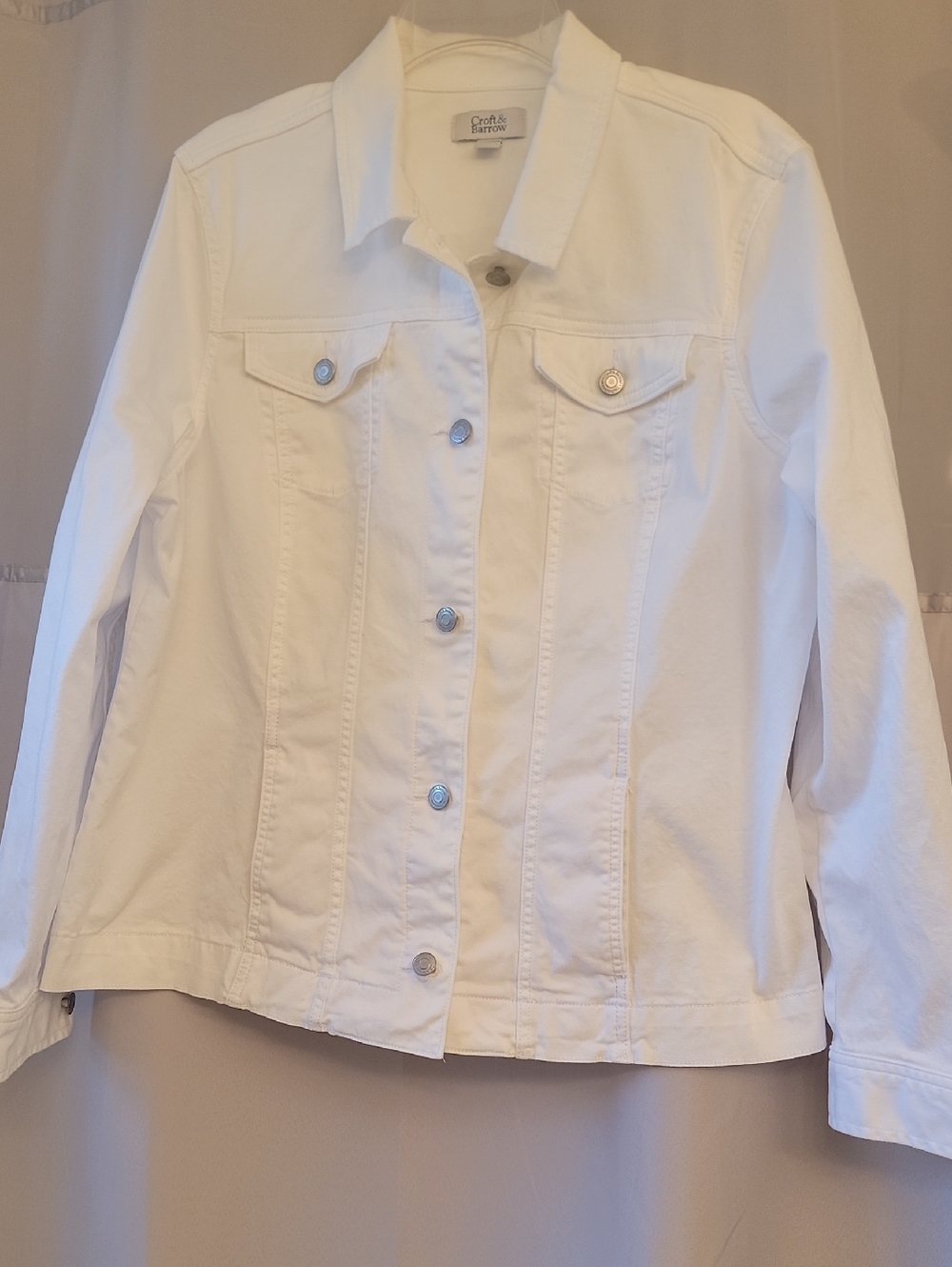 Croft & Barrow White Denim Jacket with Button Front, Size L